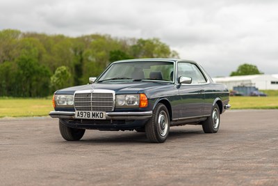 Lot 82 - 1983 Mercedes 280CE