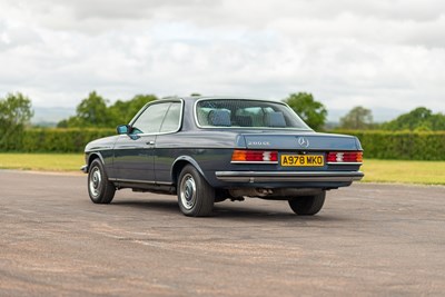 Lot 82 - 1983 Mercedes 280CE