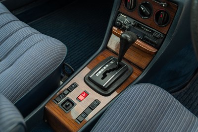 Lot 82 - 1983 Mercedes 280CE