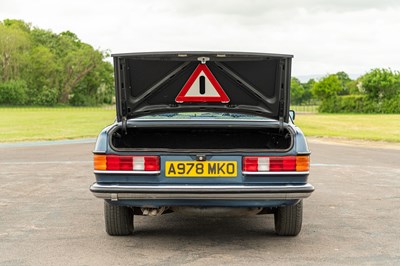 Lot 82 - 1983 Mercedes 280CE