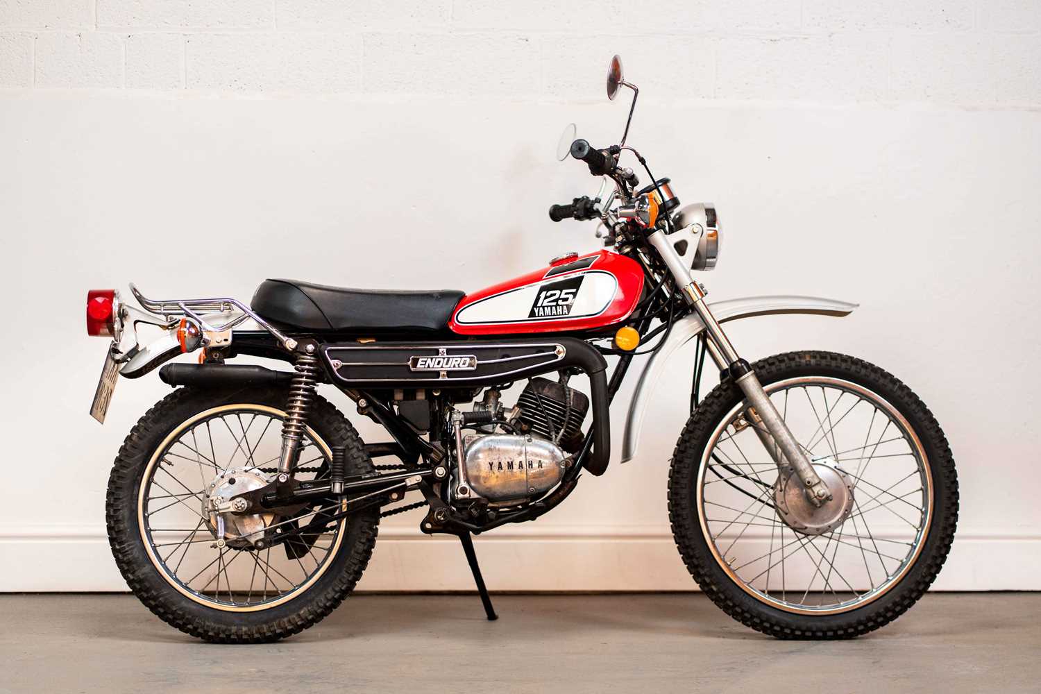 Lot 5 - 1975 Yamaha DT 125C