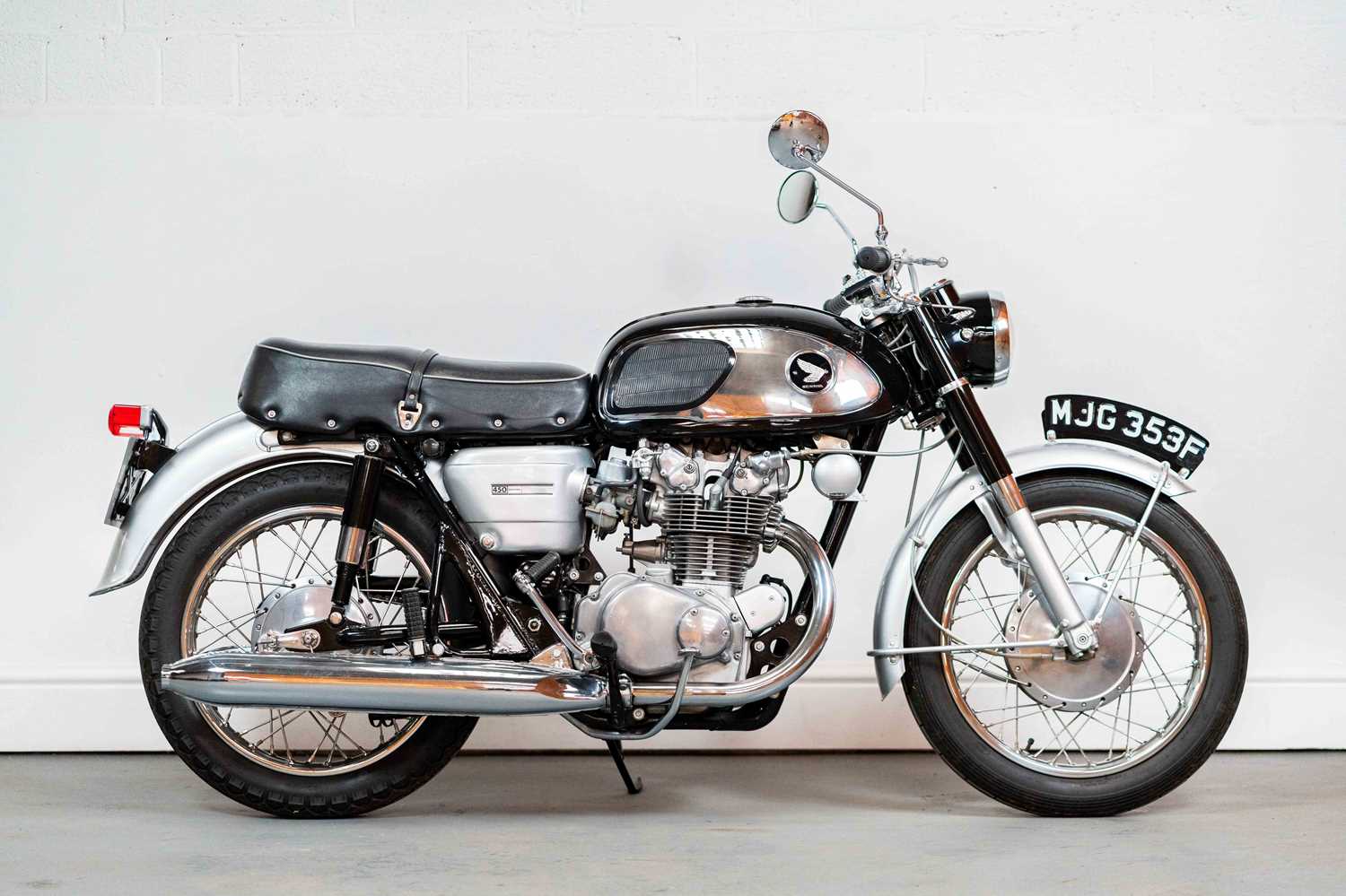 Lot 1 - 1967 Honda CB450 'Black Bomber'
