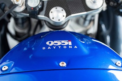 Lot 17 - 2001 Triumph Daytona