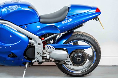 Lot 17 - 2001 Triumph Daytona