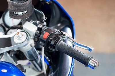 Lot 17 - 2001 Triumph Daytona