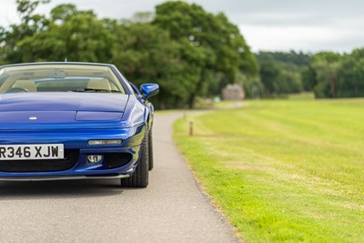 Lot 81 - 1998 Lotus Espirit V8 Turbo SE