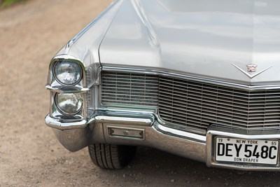 Lot 1965 Cadillac Coupe Deville