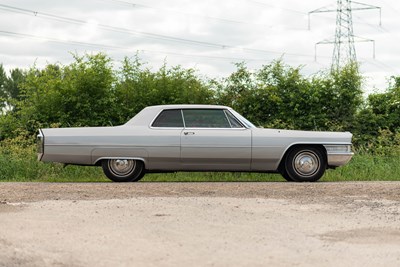 Lot 1965 Cadillac Coupe Deville