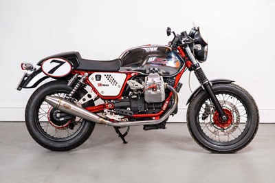 Lot 2011 Moto Guzzi V7 Racer