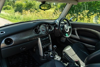 Lot 2 - 2005 Mini Cooper S R53