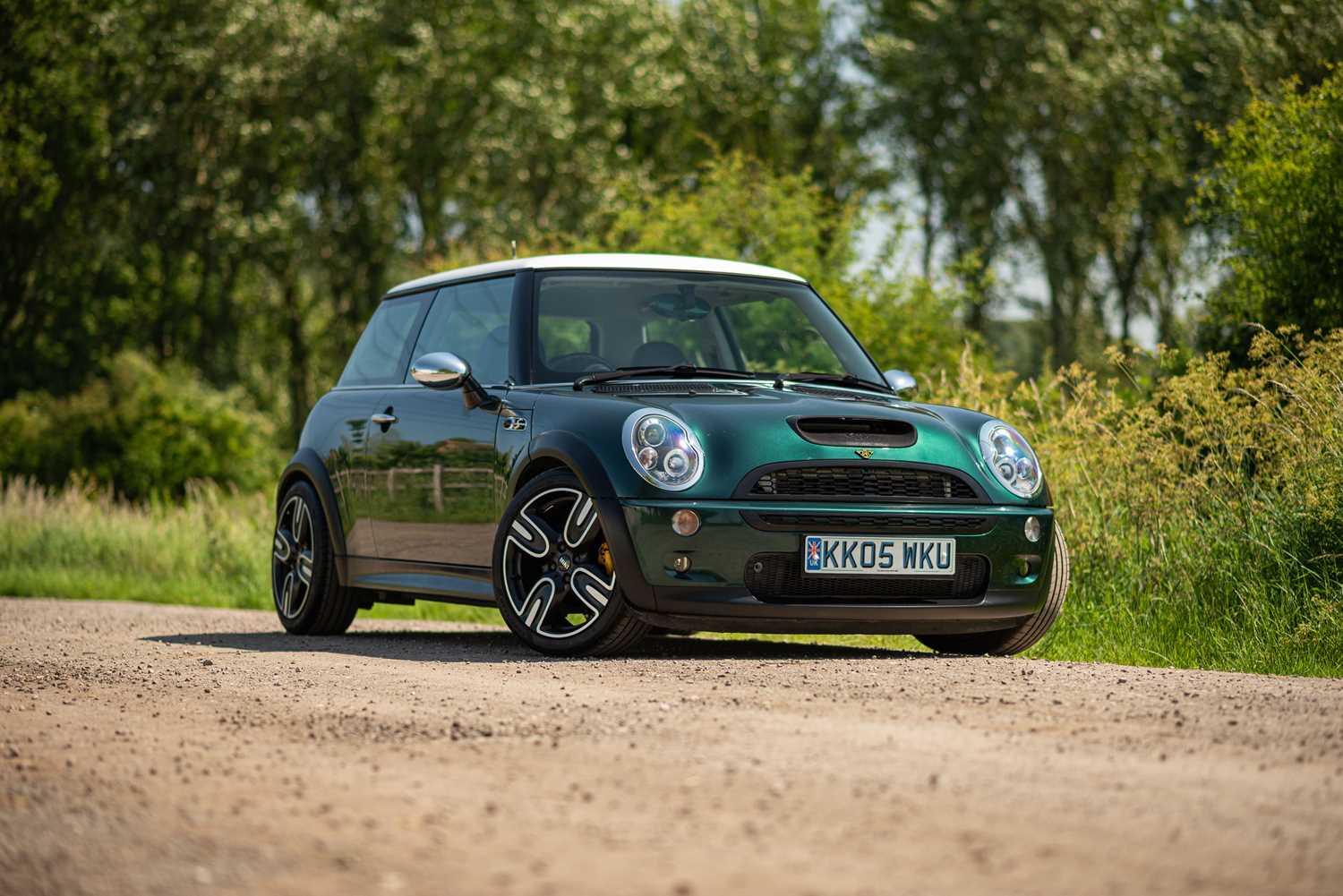 Lot 2 - 2005 Mini Cooper S R53