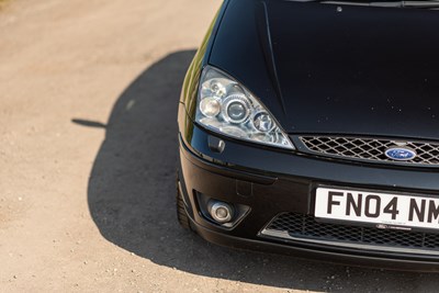 Lot 2004 Ford Focus ST