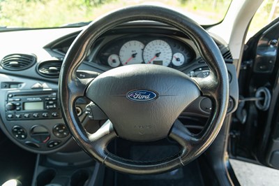 Lot 2004 Ford Focus ST
