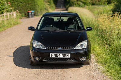 Lot 2004 Ford Focus ST