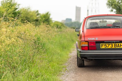 Lot 1989 Saab 900i