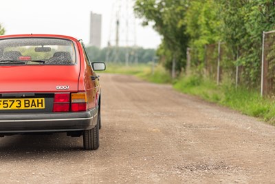 Lot 1989 Saab 900i