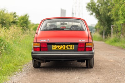Lot 1989 Saab 900i