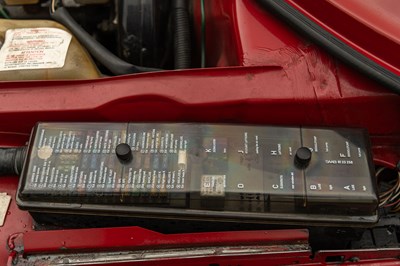 Lot 1989 Saab 900i