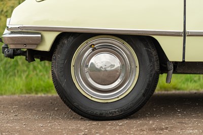 Lot 1972 Citroen DS Special