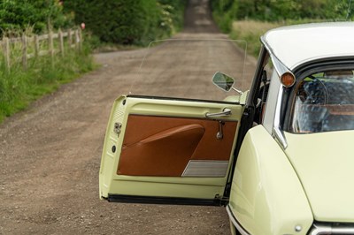 Lot 1972 Citroen DS Special