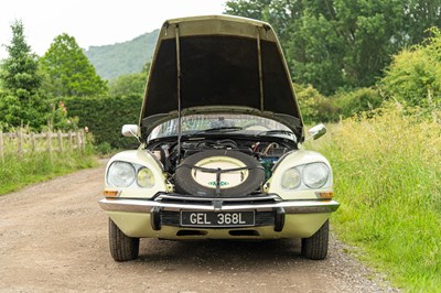 Lot 1972 Citroen DS Special