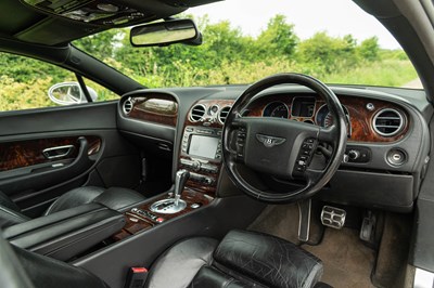 Lot 2004 Bentley Continental GT