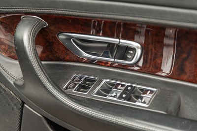 Lot 2004 Bentley Continental GT