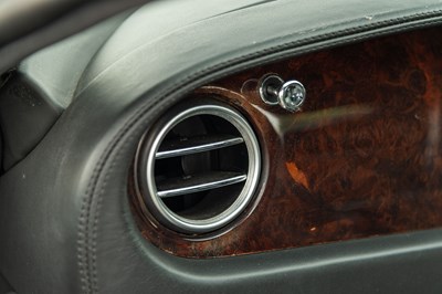 Lot 2004 Bentley Continental GT