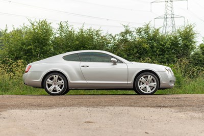 Lot 2004 Bentley Continental GT