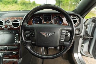 Lot 2004 Bentley Continental GT