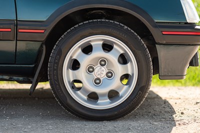 Lot 1994 Peugeot 205 GTI 1.9