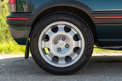 Lot 1994 Peugeot 205 GTI 1.9