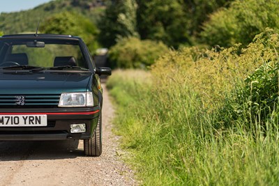Lot 1994 Peugeot 205 GTI 1.9