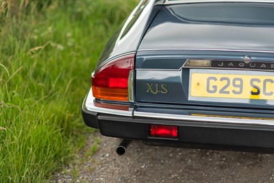 Lot 19 - 1990 Jaguar XJS 5.3 HE