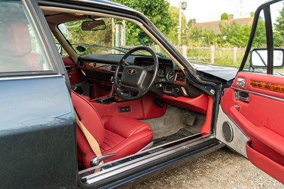 Lot 19 - 1990 Jaguar XJS 5.3 HE