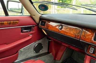 Lot 19 - 1990 Jaguar XJS 5.3 HE