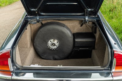 Lot 19 - 1990 Jaguar XJS 5.3 HE