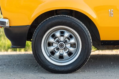 Lot 11 - 1976 Ford Escort GL