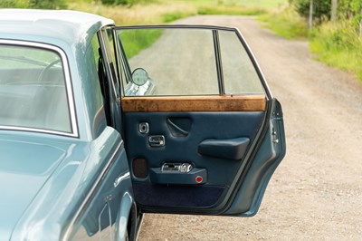 Lot 57 - 1976 Rolls Royce Silver Shadow 1