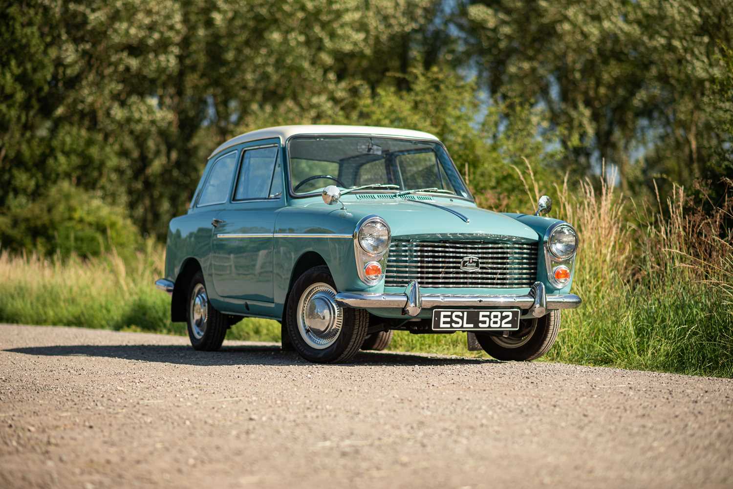 Lot 5 - 1961 Austin A40 Farina