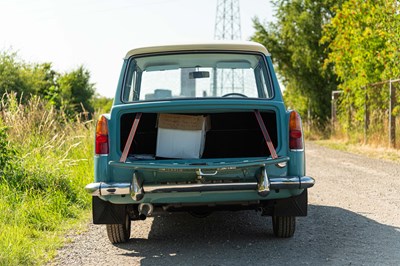 Lot 5 - 1961 Austin A40 Farina