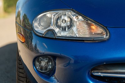 Lot 59 - 1998 Jaguar XK8 Coupe