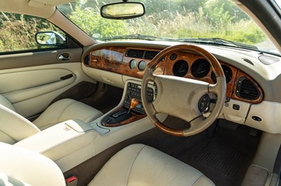 Lot 59 - 1998 Jaguar XK8 Coupe