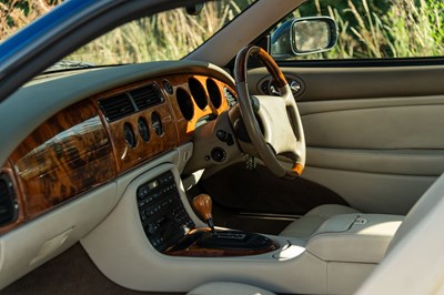 Lot 59 - 1998 Jaguar XK8 Coupe