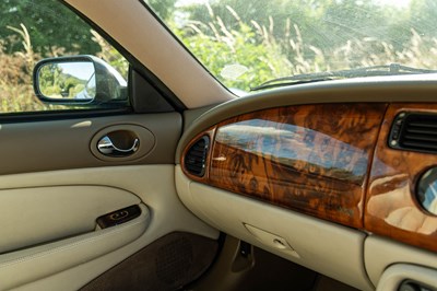 Lot 59 - 1998 Jaguar XK8 Coupe