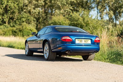 Lot 59 - 1998 Jaguar XK8 Coupe