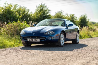 Lot 59 - 1998 Jaguar XK8 Coupe