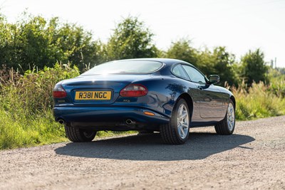 Lot 59 - 1998 Jaguar XK8 Coupe