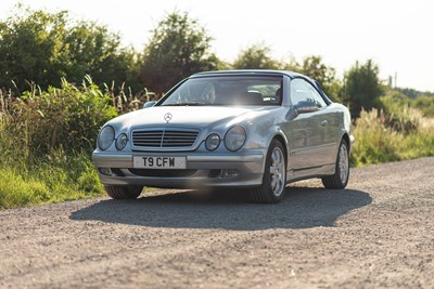 Lot 104 - 2001 Mercedes CLK 320 Elegance