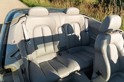Lot 104 - 2001 Mercedes CLK 320 Elegance